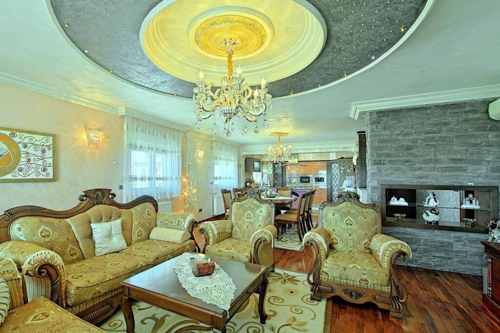 Sani Apartment